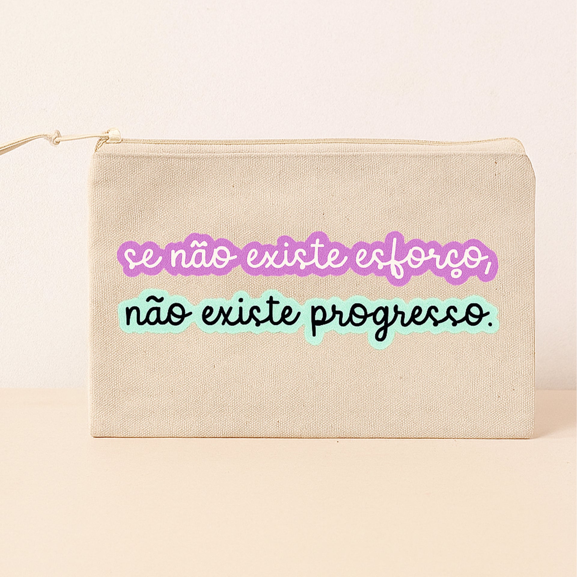 Necessaire